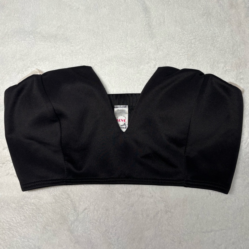 Black Strapless Bandeau Top